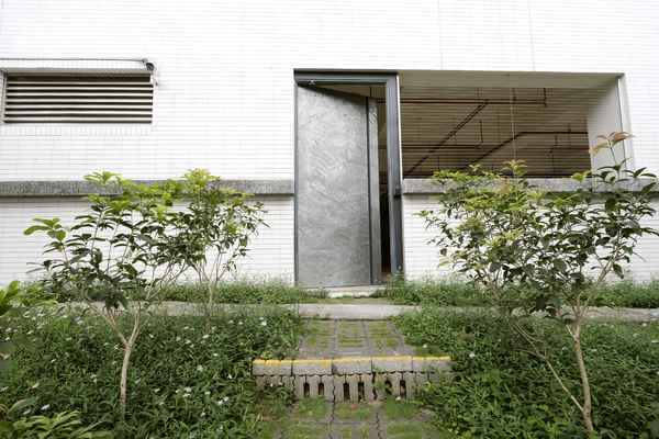 台湾恩慈嘉义工厂停车场侧门